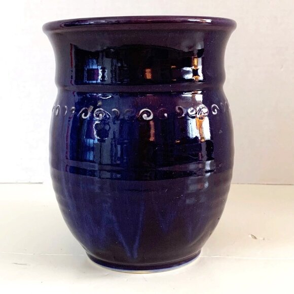 Signed Daniel Willets Zion Pottery Purple Ribbed Vase Studio Art 6.5” Tall - Picture 2 of 8